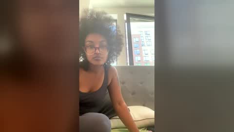 Snapshot of madamp1 chatting on April 16, 2026, 3:46 pm madamp1 online show from April 16, 2026, 3:46 pm