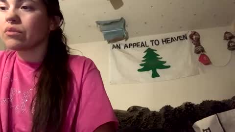 SummerPeach online show from December 15, 2024, 9:35 am