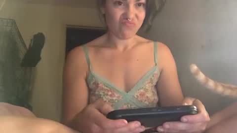 SummerPeach online show from January 13, 2025, 3:56 am