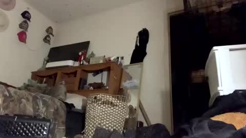 SummerPeach online show from January 19, 2025, 6:42 am