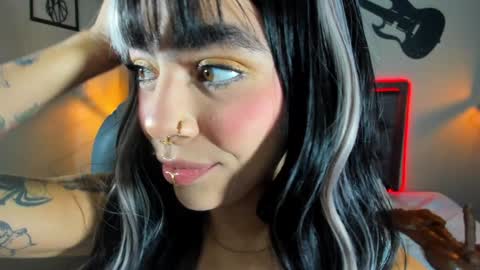 Snapshot of maddiiebrooks chatting on January 24, 2025, 3:34 pm Maddie online show from January 24, 2025, 3:34 pm