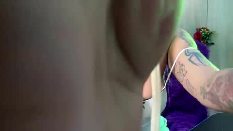 Snapshot of maddiiebrooks chatting on October 23, 2025, 11:24 pm Maddie online show from October 23, 2025, 11:24 pm