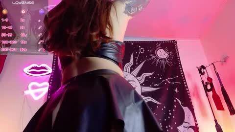 Snapshot of maddilust chatting on February 20, 2026, 2:17 pm Miss Lust online show from February 20, 2026, 2:17 pm