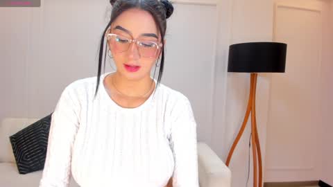 Maddison online show from December 24, 2024, 5:05 am
