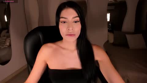 Snapshot of maddisontaylor chatting on June 19, 2026, 7:17 pm Maddison online show from June 19, 2026, 7:17 pm