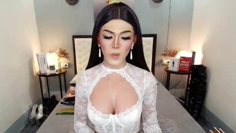 M A D D Y online show from September 23, 2025, 12:02 am