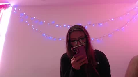 Maddy UwU online show from January 9, 2026, 7:04 pm