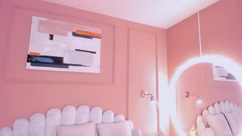 Maddy  online show from March 8, 2025, 4:28 pm