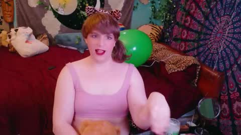 Maddy Cat online show from October 20, 2025, 3:01 pm