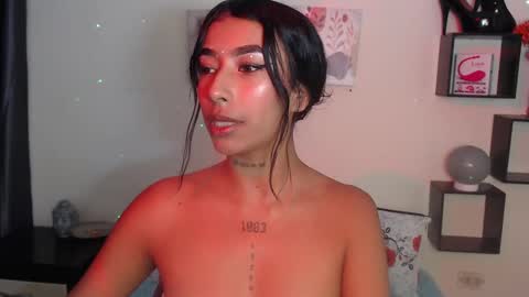 Snapshot of maddy_parker_ chatting on February 21, 2025, 9:45 am Maddy Parker online show from February 21, 2025, 9:45 am