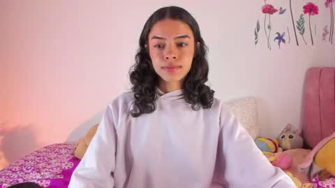 Snapshot of maddy_parker__ chatting on April 10, 2026, 11:53 pm maddy_parker__ online show from April 10, 2026, 11:53 pm
