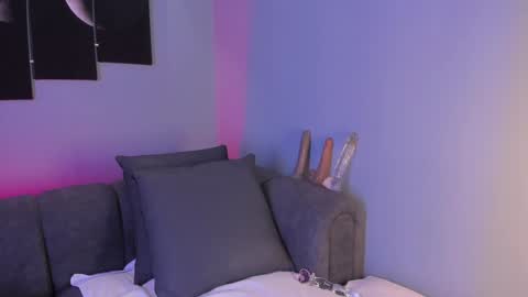 Maddy  online show from January 19, 2025, 9:45 pm