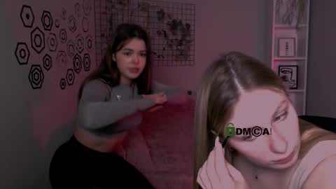 Snapshot of maddycats chatting on November 30, 2025, 10:52 am maddycats online show from November 30, 2025, 10:52 am