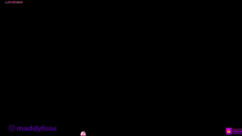 Snapshot of maddyfoox chatting on July 17, 2026, 12:06 am Maddy Foox online show from July 17, 2026, 12:06 am