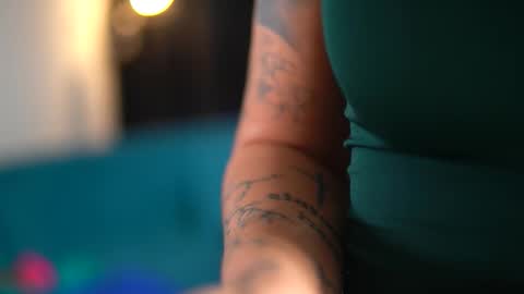 Snapshot of maddystorm chatting on January 15, 2026, 9:25 am Maddy online show from January 15, 2026, 9:25 am