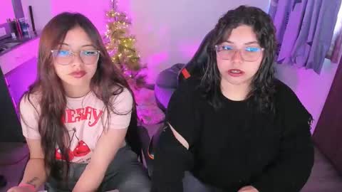 Snapshot of madelaine_taylor chatting on February 21, 2026, 6:53 pm madelaine_taylor online show from February 21, 2026, 6:53 pm