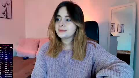madelamee online show from September 17, 2025, 4:52 pm