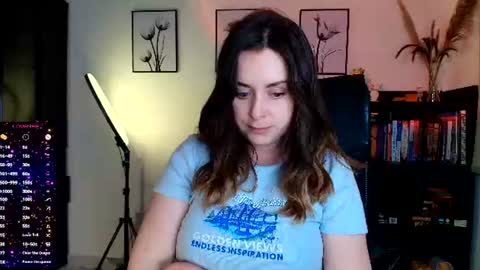Snapshot of madelamee chatting on June 29, 2026, 1:23 am madelamee online show from June 29, 2026, 1:23 am