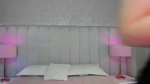 Snapshot of madeleynrose chatting on July 20, 2026, 7:38 pm Madeleyn online show from July 20, 2026, 7:38 pm