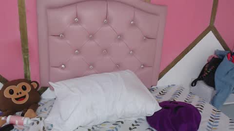 Madeline online show from February 21, 2025, 8:16 pm