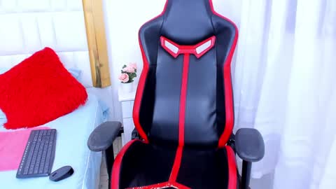 Madeline online show from January 18, 2025, 4:59 am