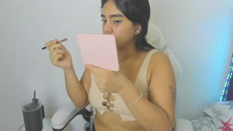 Snapshot of madelinesquit chatting on April 21, 2026, 7:06 pm madelinesquit online show from April 21, 2026, 7:06 pm