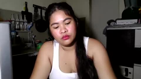 madelline2001 online show from July 14, 2026, 5:18 pm