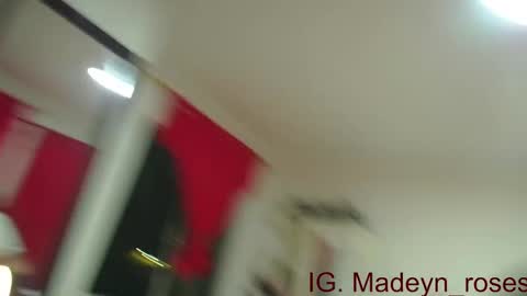 madelyn roses online show from December 25, 2024, 7:46 am