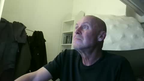 Snapshot of madio1187940 chatting on December 16, 2025, 7:41 pm madio1187940 online show from December 16, 2025, 7:41 pm