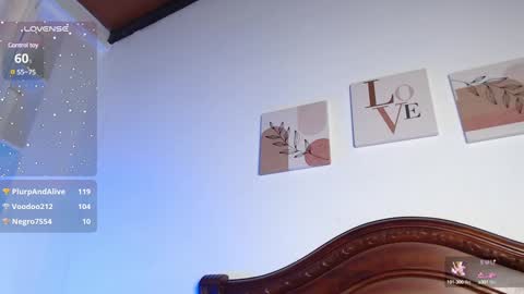 Madelein online show from December 5, 2024, 6:21 am