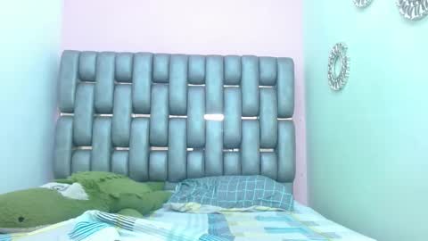 M A D I S O N online show from November 15, 2025, 1:58 am