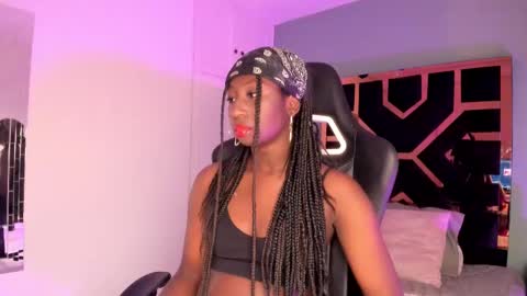 madison_monroee_ online show from September 19, 2025, 11:33 am