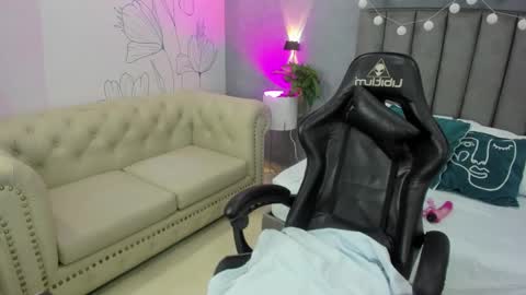 M A D I S O N online show from February 14, 2026, 7:43 pm