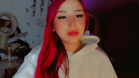 Snapshot of madison_x17 chatting on January 10, 2025, 2:14 am madso x17 online show from January 10, 2025, 2:14 am