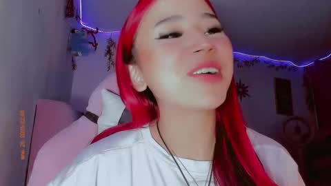 Snapshot of madison_x17 chatting on January 26, 2025, 3:48 am madso x17 online show from January 26, 2025, 3:48 am