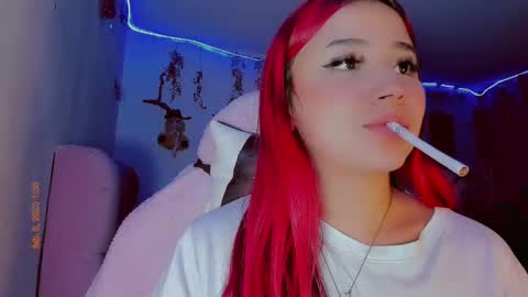 Snapshot of madison_x17 chatting on February 5, 2025, 6:35 am madso x17 online show from February 5, 2025, 6:35 am