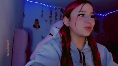 Snapshot of madison_x17 chatting on February 7, 2025, 4:16 am madso x17 online show from February 7, 2025, 4:16 am