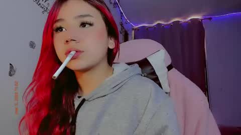 Snapshot of madison_x17 chatting on March 5, 2025, 4:57 pm madso x17 online show from March 5, 2025, 4:57 pm