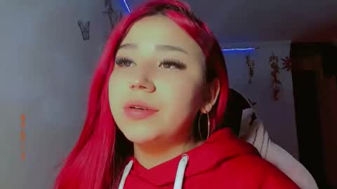 Snapshot of madison_x17 chatting on October 3, 2025, 11:46 pm madso x17 online show from October 3, 2025, 11:46 pm