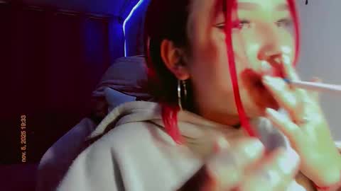 Snapshot of madison_x17 chatting on November 6, 2025, 12:33 am madso x17 online show from November 6, 2025, 12:33 am