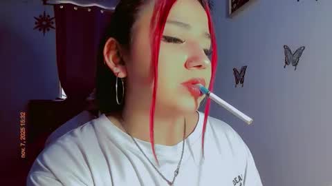 Snapshot of madison_x17 chatting on November 7, 2025, 8:31 pm madso x17 online show from November 7, 2025, 8:31 pm