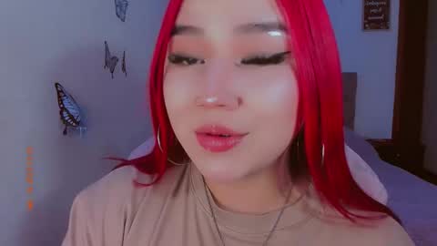 Snapshot of madison_x17 chatting on February 19, 2026, 6:15 pm madso x17 online show from February 19, 2026, 6:15 pm