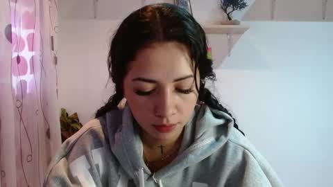 Madison Cambel online show from December 10, 2024, 4:49 pm