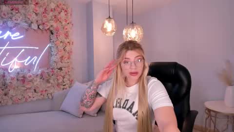 Madison Kane online show from March 12, 2026, 11:16 am