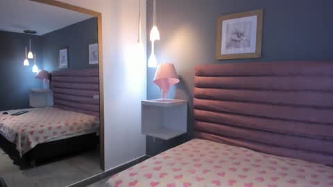 Snapshot of madisonrhodes chatting on November 28, 2025, 12:19 pm Madi online show from November 28, 2025, 12:19 pm