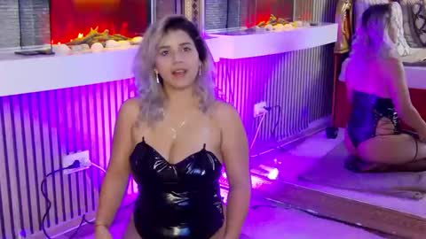 Snapshot of madisonrusso chatting on November 4, 2025, 8:02 am madisonrusso online show from November 4, 2025, 8:02 am