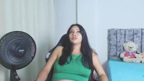 Valentina online show from December 16, 2025, 5:45 am