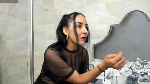 madisson_sophie online show from September 23, 2025, 7:28 pm