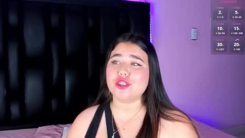 madissonlee__ online show from September 21, 2025, 5:14 pm