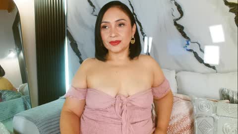 MADISSOONE  online show from December 15, 2024, 2:08 am